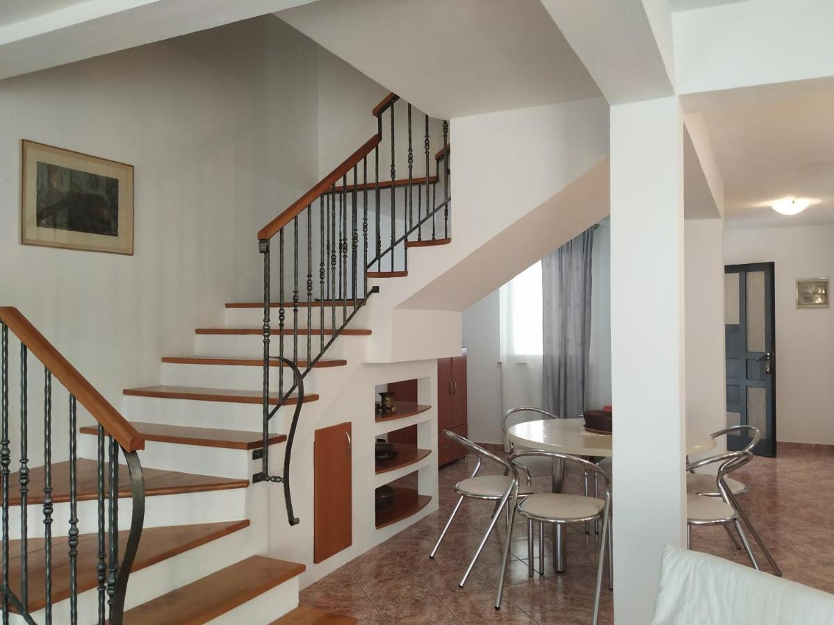 Apartmani Deleut Novi Vinodolski Εξωτερικό φωτογραφία