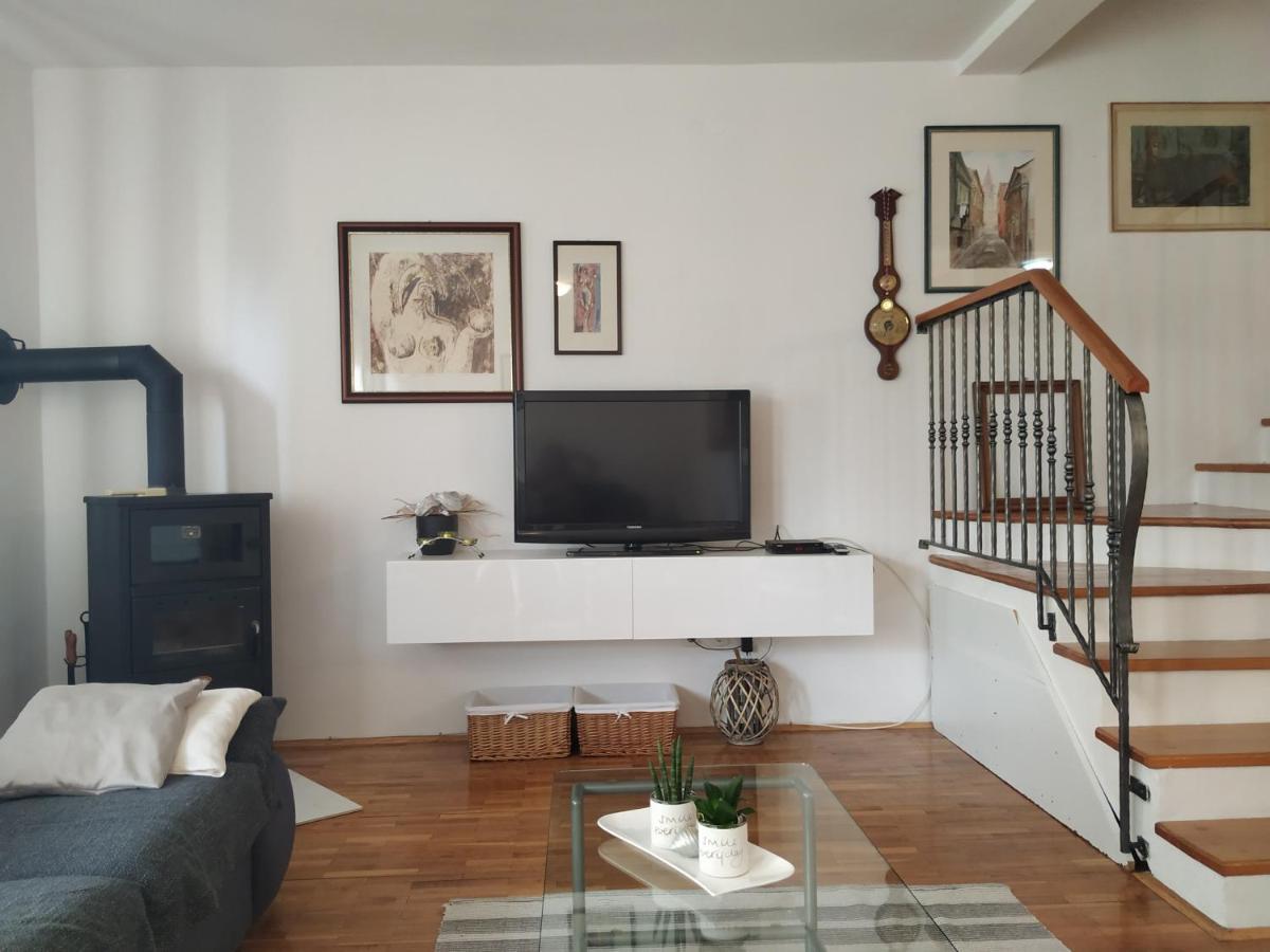 Apartmani Deleut Novi Vinodolski Εξωτερικό φωτογραφία